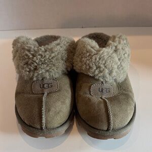 UGG Suede Coquette Shearling Clog in Olive